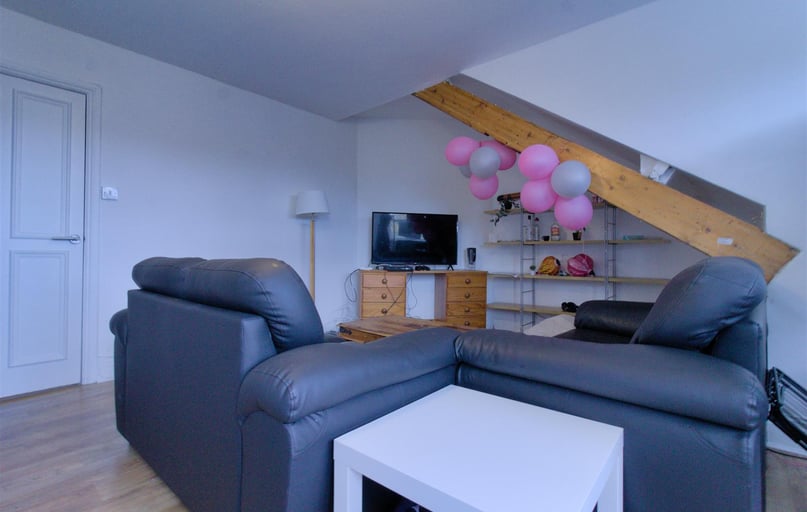 Grosvenor Place, Jesmond, Newcastle - Image 1